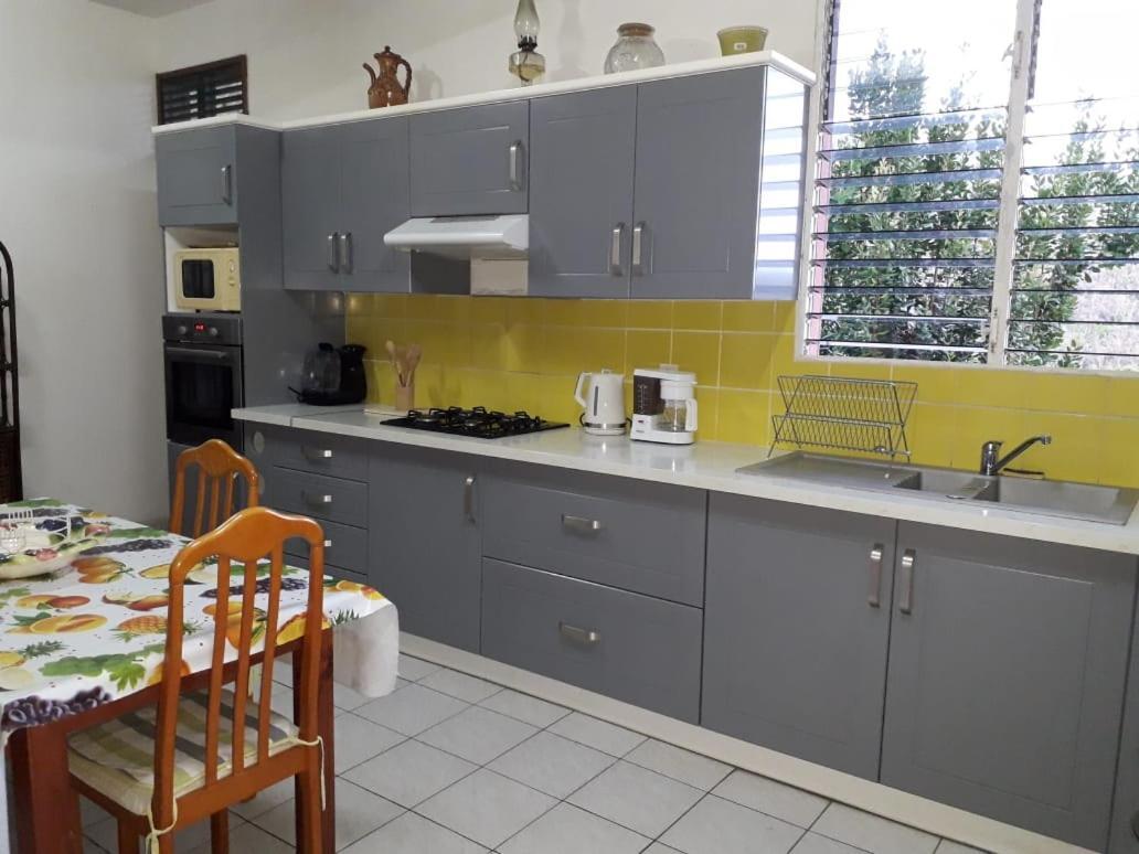 Chez Lucile Et Gilbert Apartment Буйянт Екстериор снимка